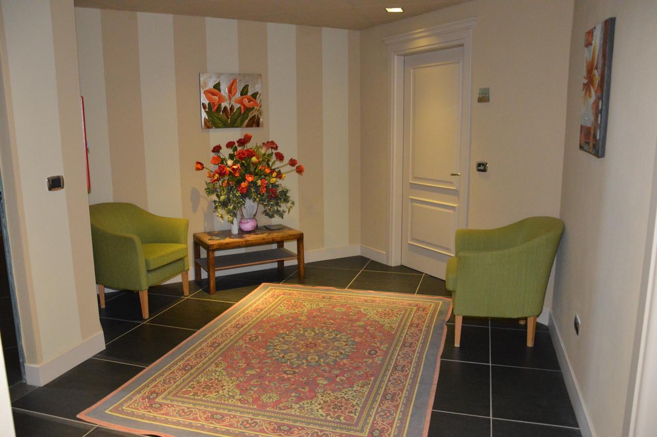 Roccamonfina Palace Hotel Kültér fotó
