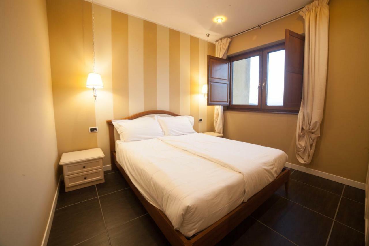Roccamonfina Palace Hotel Kültér fotó