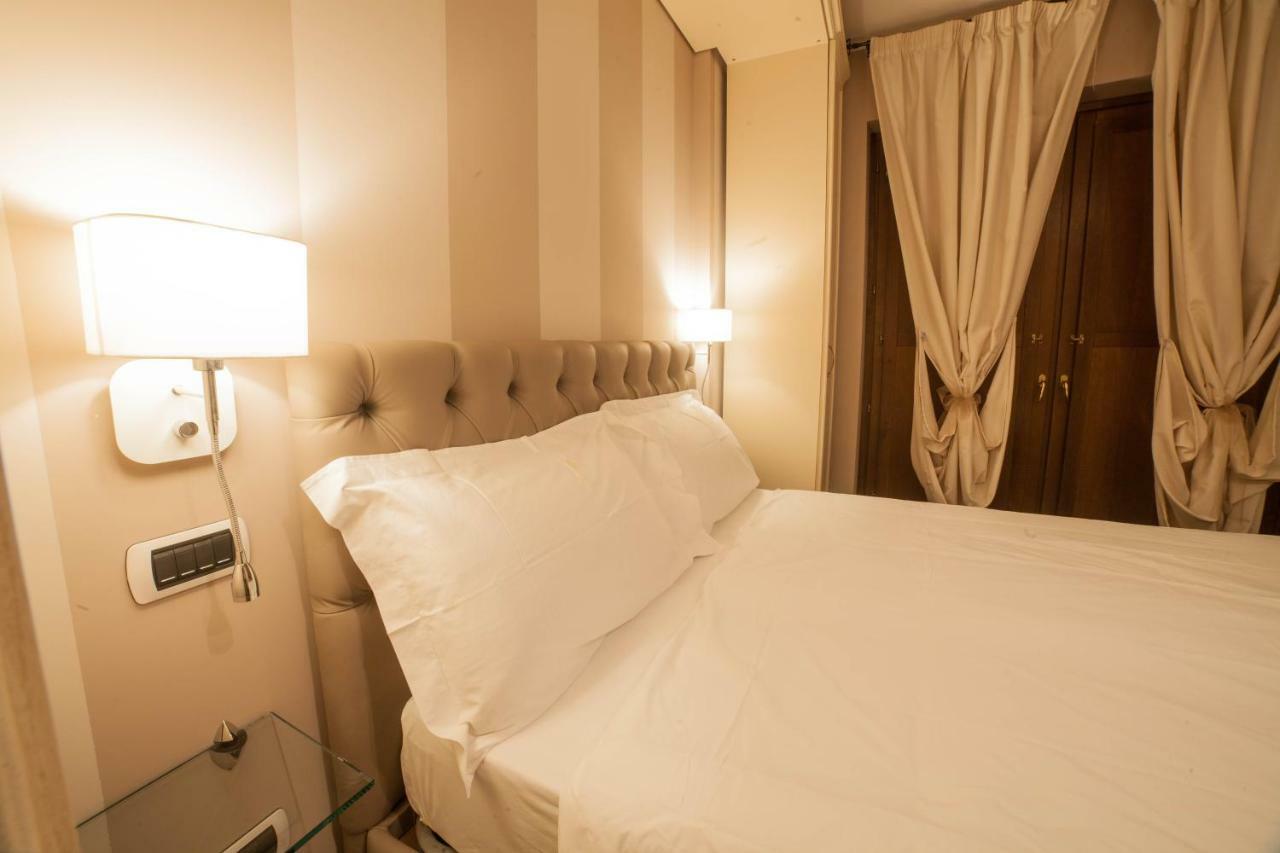 Roccamonfina Palace Hotel Kültér fotó